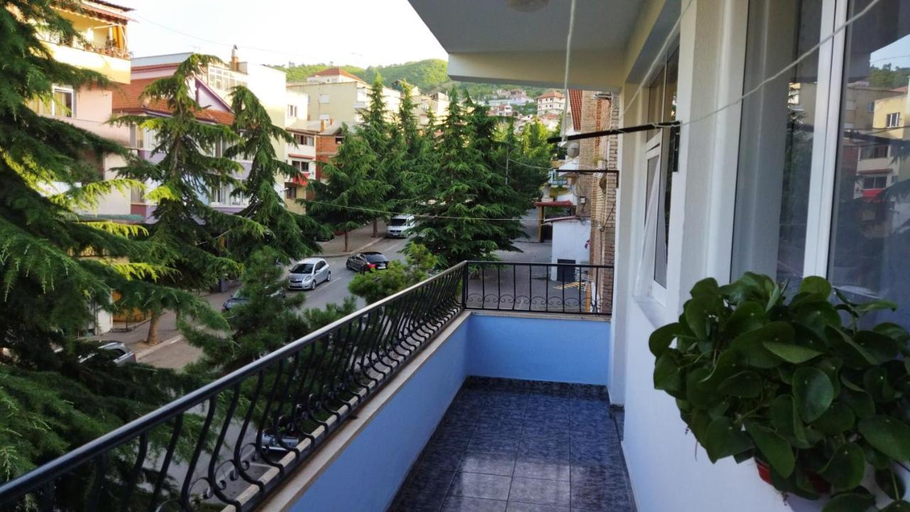 Levi Apartment Pogradec Exterior foto